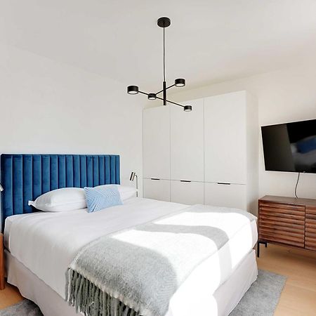 Raffinement Et Confort Dans Cette Residence A Levallois-Perret Kültér fotó